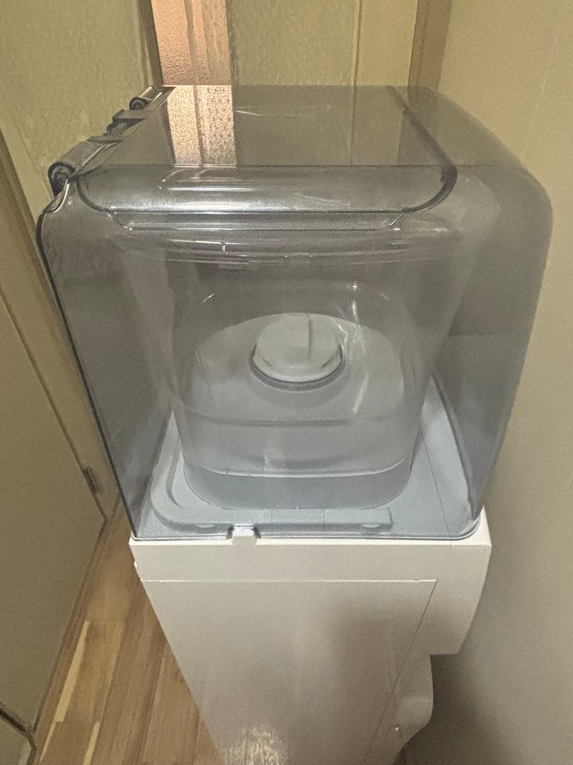 使用浅　Locca 浄水型　ウォータースタンド