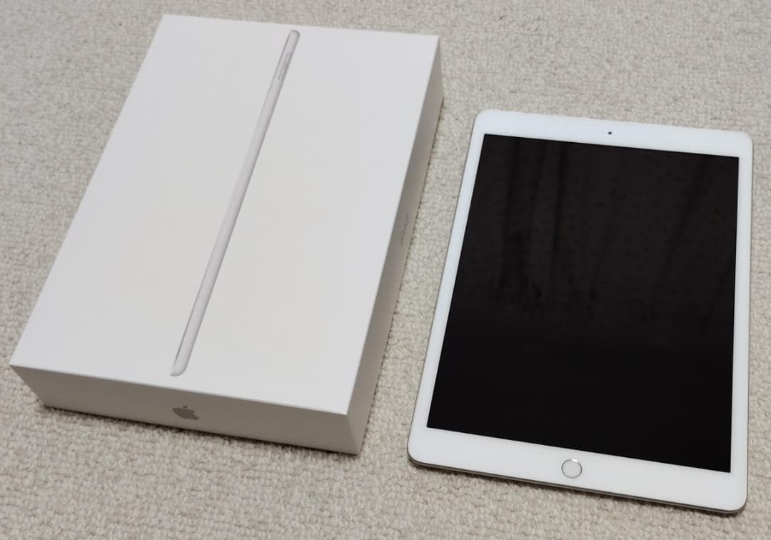 iPad 無印 第8世代 32GB