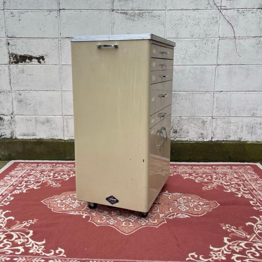 ビンテージ古家具◾️インダストリアル スチール製 デンタルキャビネット 収納棚
