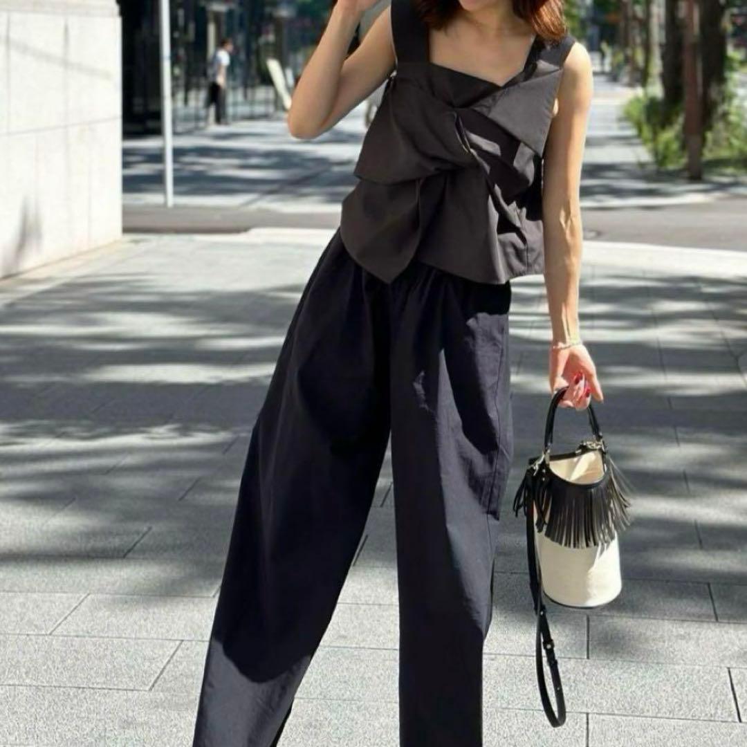 美品 gypsohila ジプソフィア クロワッサンビスチェ 黒　36