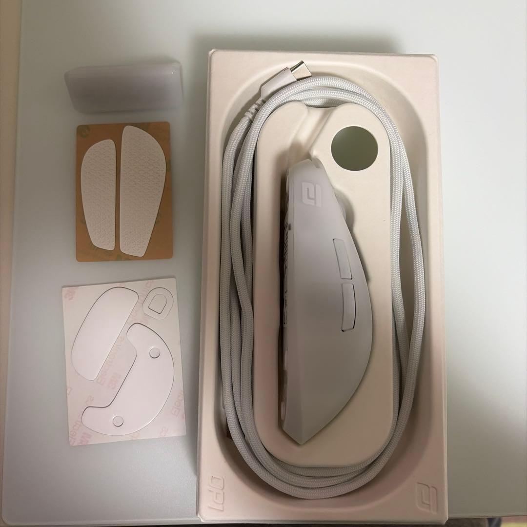 ENDGAME GEAR OP1 W 4k ホワイトフロスト