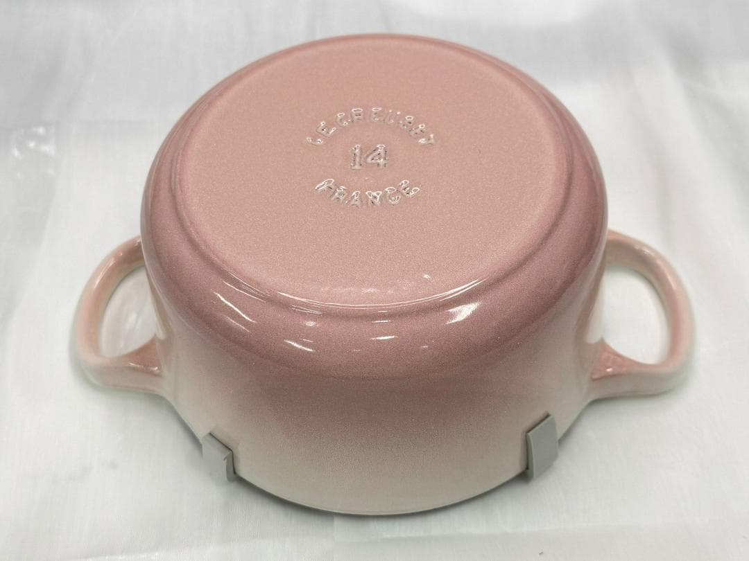 【希少】ル・クルーゼ ココットロンド 14cm ピンク 箱付