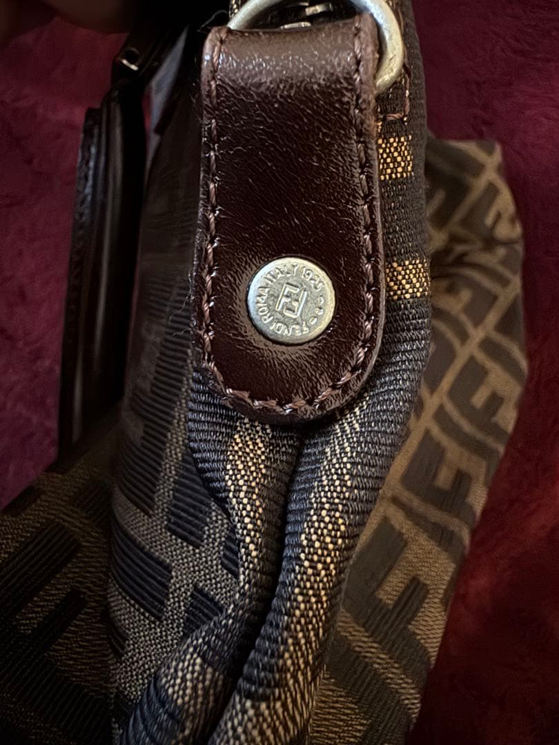FENDI フェンディ ズッカ柄 ハンドバッグ 美品