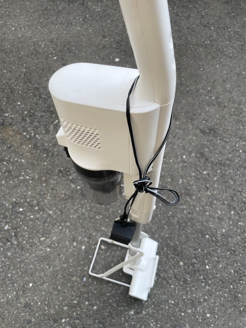 パナソニック コードレス掃除機 MC-SB33J-W