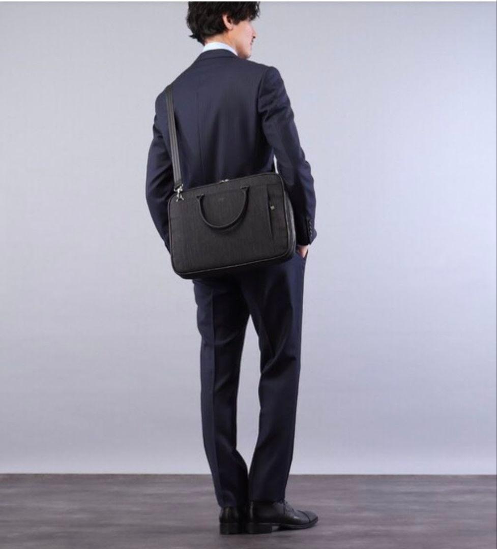 タケオキクチ　ヘアライン スリム ブリーフケース