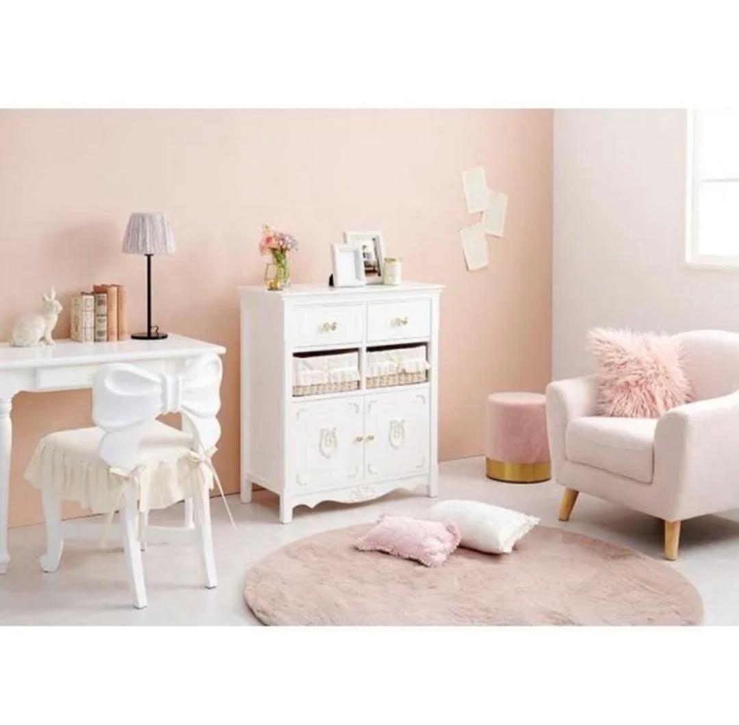 アンティーク調キャビネット　天然木 姫系 家具 ロマンチック インテリア レトロ