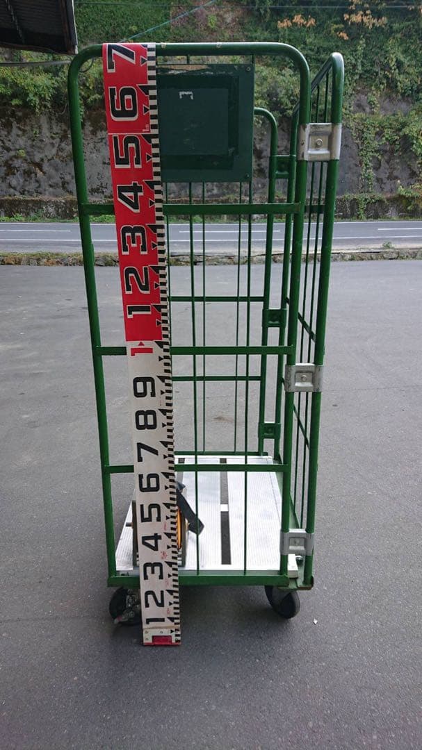 値下げ！カゴ台車 業務用 1個〜300個