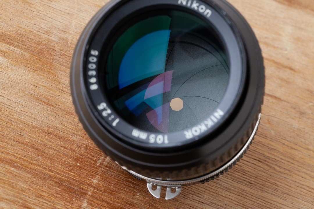 AI Nikkor 105mm F2.5 ベストセラー中望遠レンズ