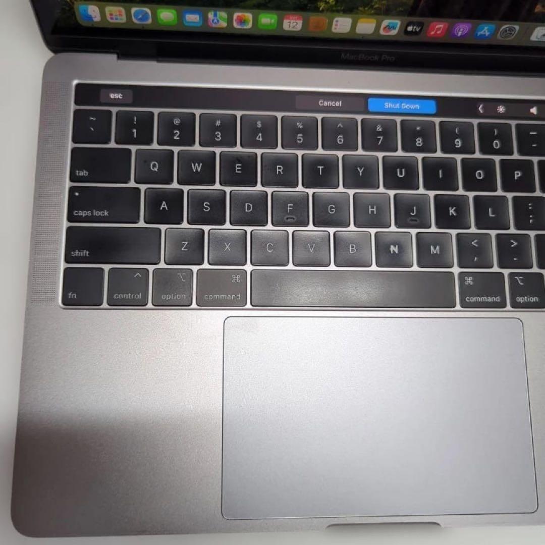 A*b様 A1989 MacBook Pro 2018 i7 16GB