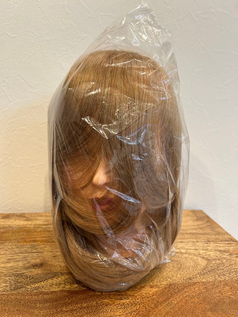 N.B.A.A.アップウィッグⅡブロンド/未使用品