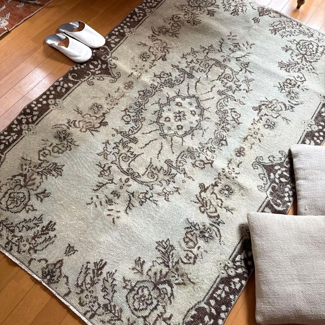 専用　113×169.5淡いグリーン　メダリオン　トルコヴィンテージラグ