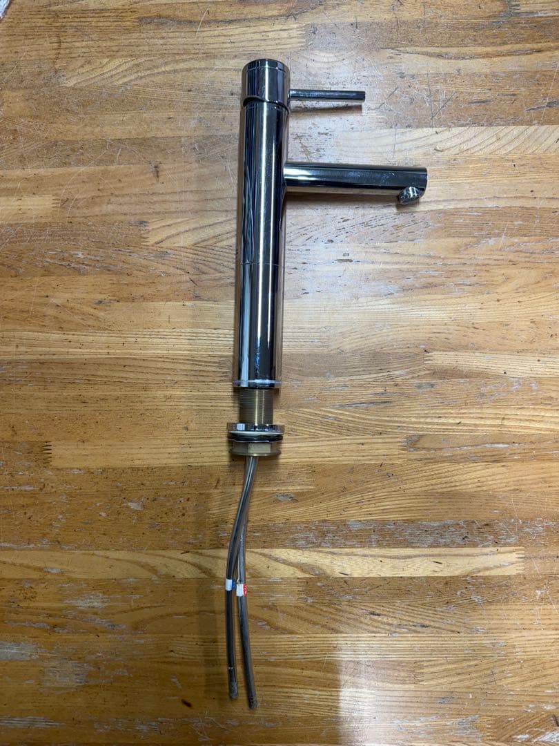 クロム仕上げ キッチン水栓 取り付け金具付き Y183-056