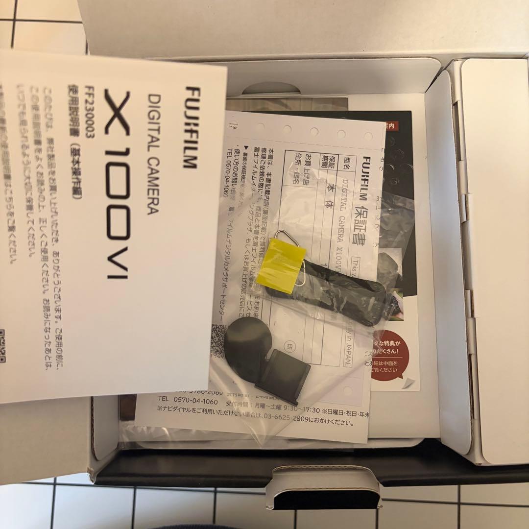 FUJIFILM X100VI レンズフード おまけ付　シャッター回数1200回