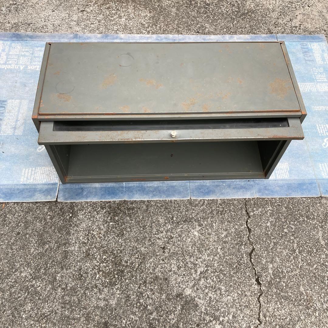 ペコ　米軍　キャビネット