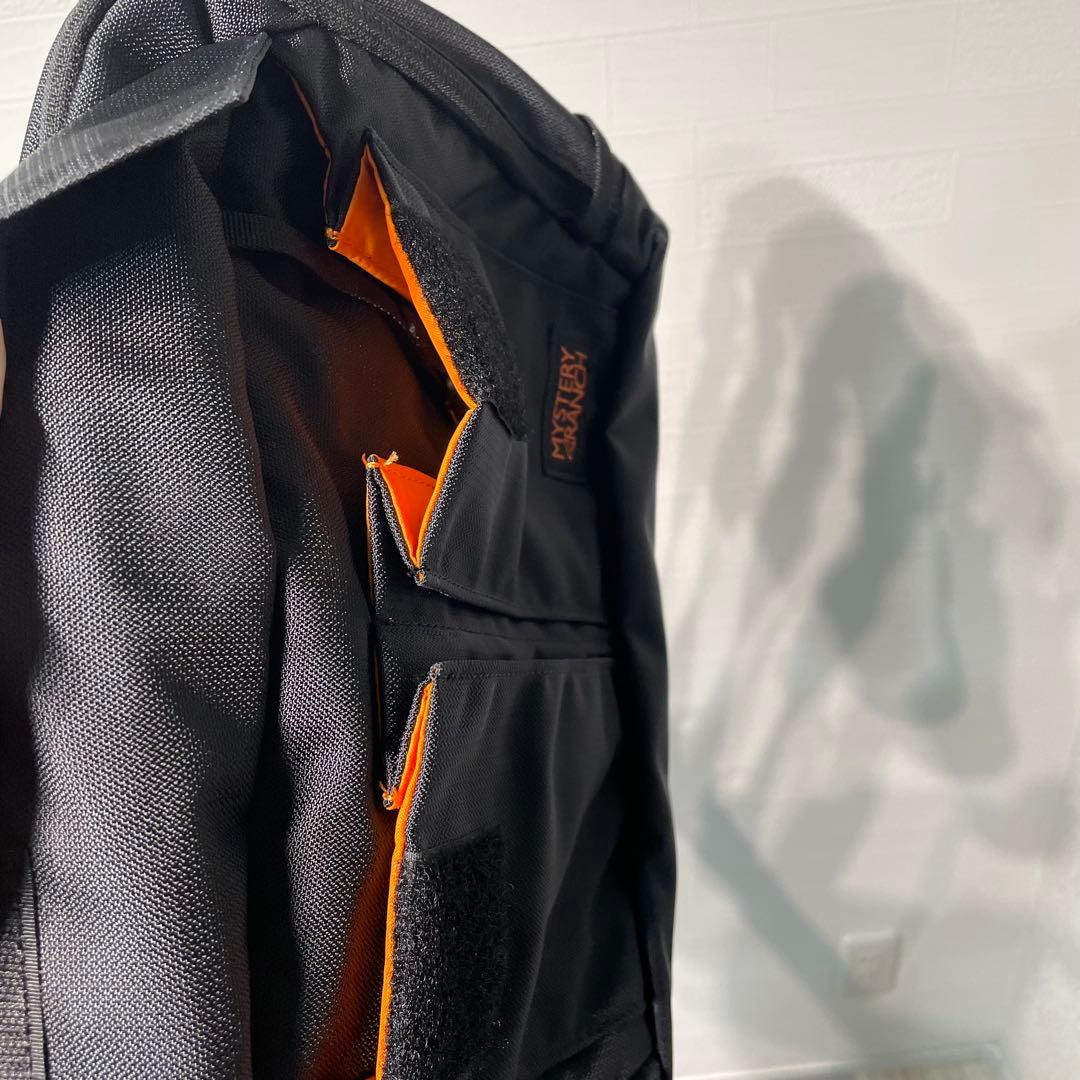 ミステリーランチ(MYSTERY RANCH)ディストリクト8 黒