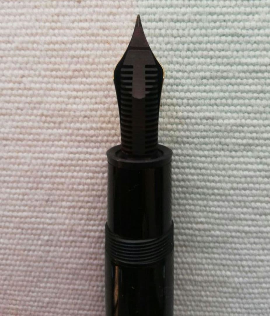 【極上品モンブラン149万年筆80年代名品吸入式ペン先M中字14ｋ金】4810