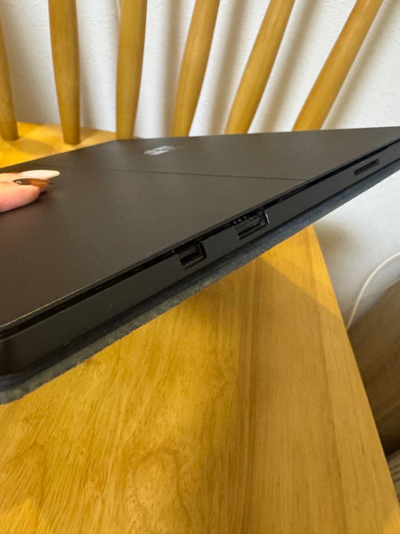 Microsoft Surface Pro6 充電器付　8GB/256GB