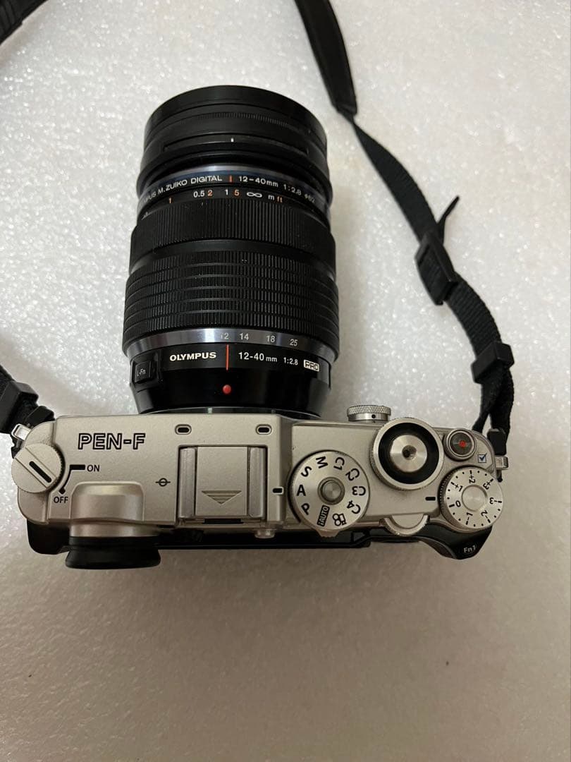 OLYMPUS PEN-F シルバー 12-40mmレンズ付き動作未確認です