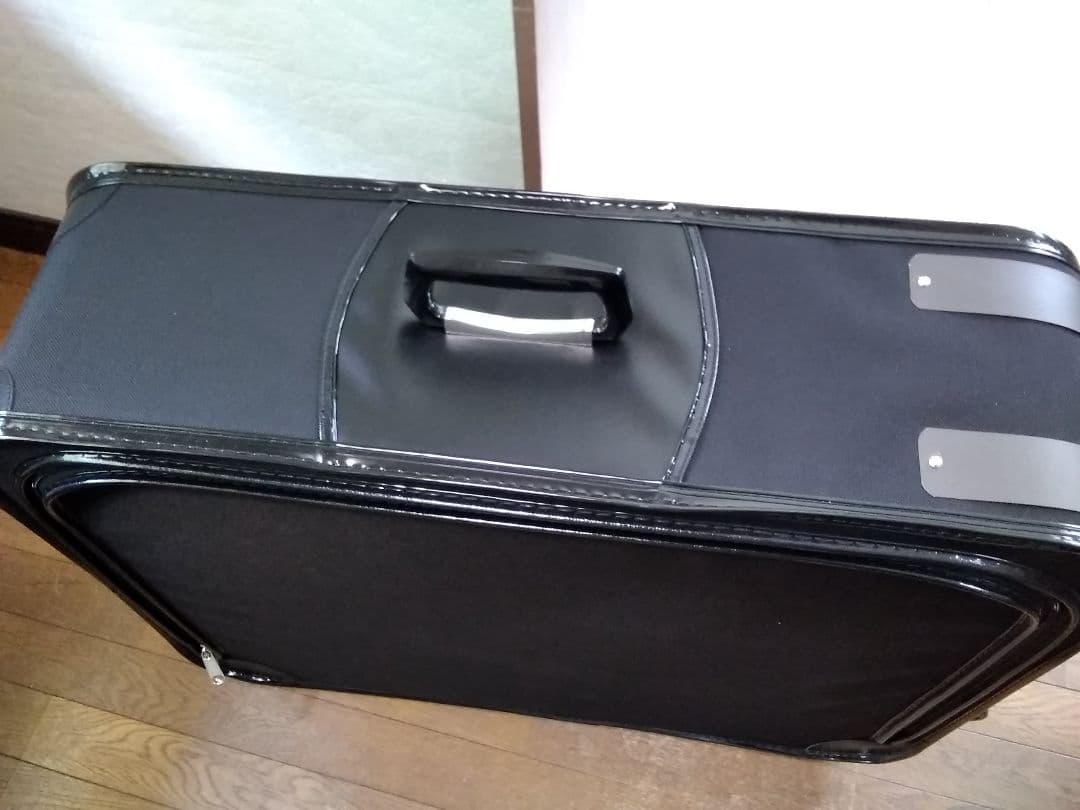 衣装ケース　わけあり　豊岡製　キャリー付き　特大サイズ