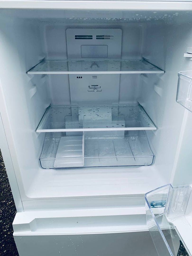 送料設置無料　Haier ノンフロン冷凍冷蔵庫　OBBR-121A