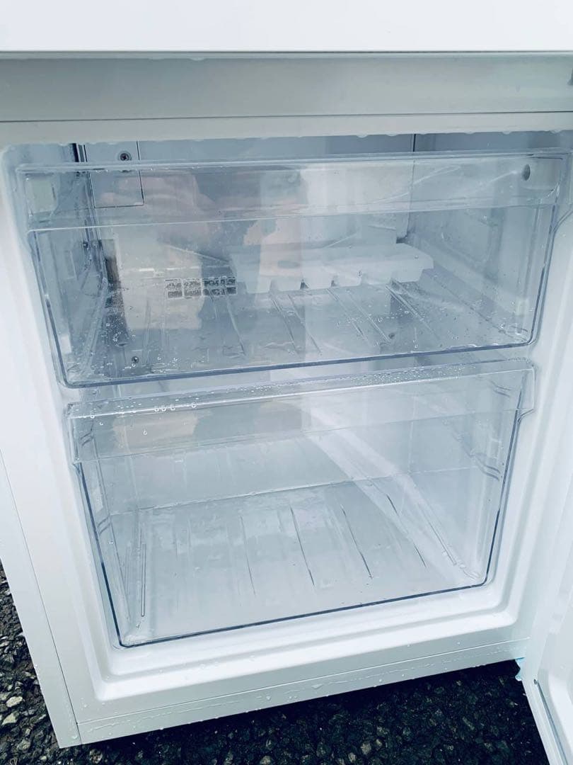 送料設置無料　Haier ノンフロン冷凍冷蔵庫　OBBR-121A