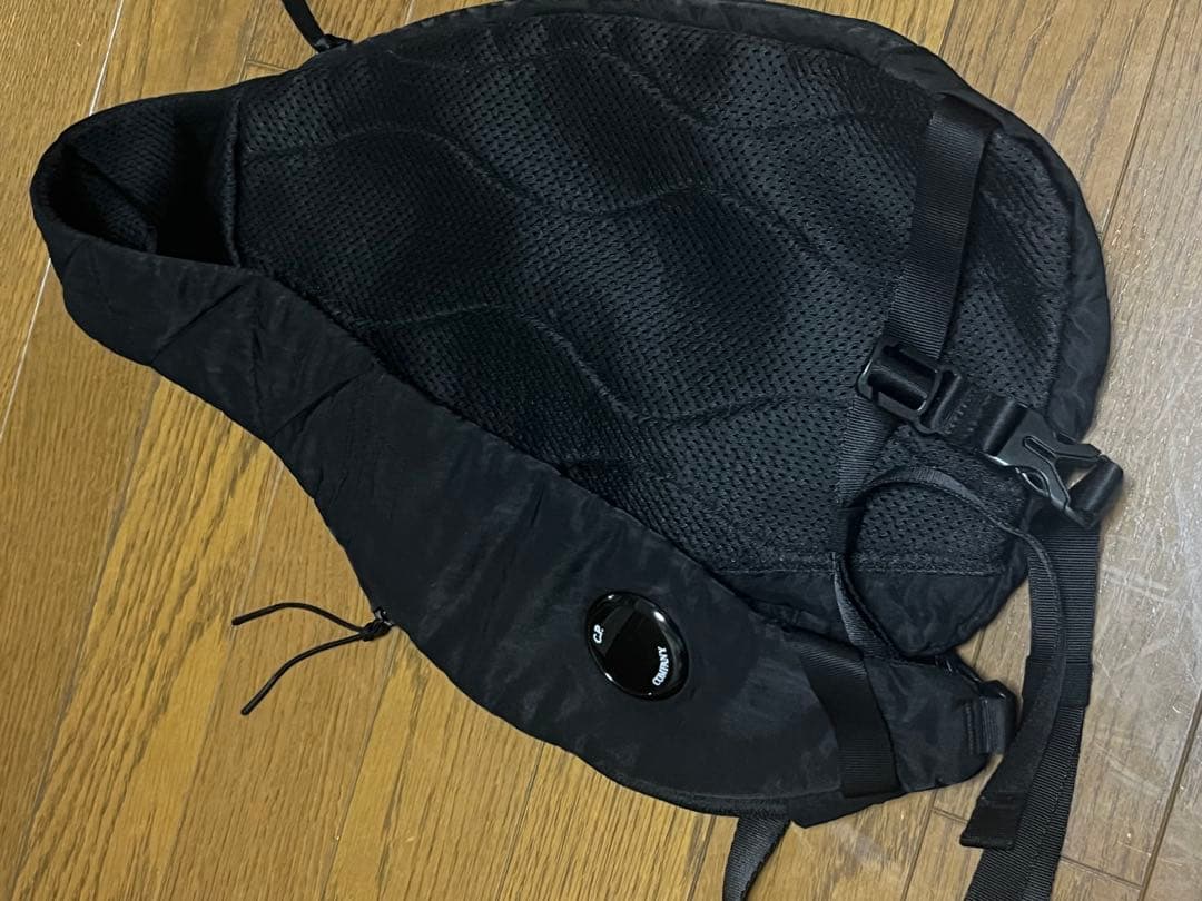 C.P. COMPANY Nylon B ボディーバッグ　ショルダーバッグ