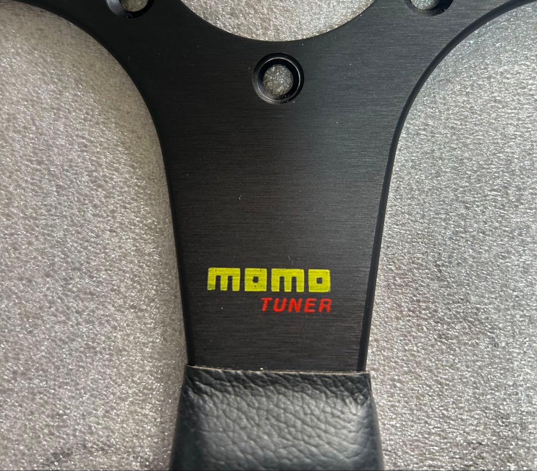 (美品) MOMO ステアリング/チューナー/32パイ！