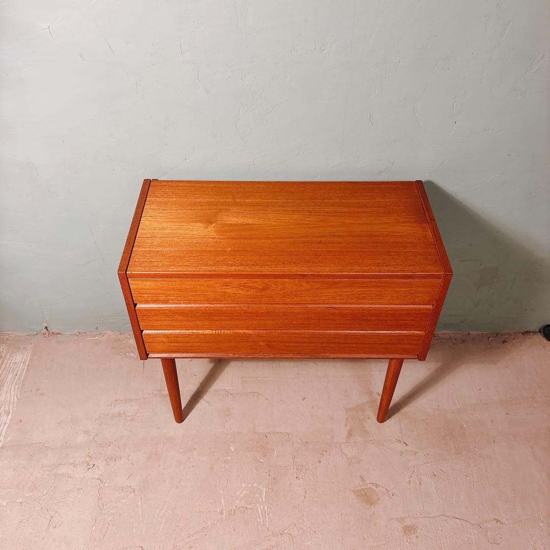 【kkw】デンマーク　チーク材　三段チェスト　北欧家具　北欧ビンテージ