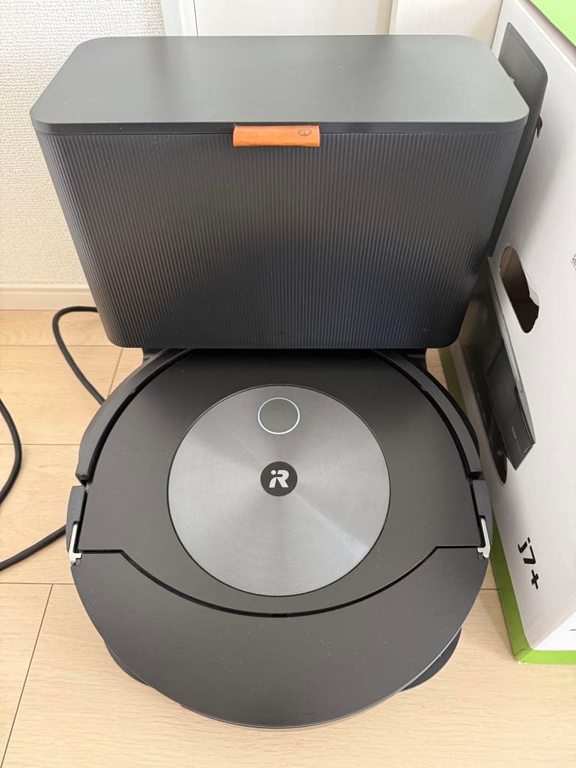 iRobot Roomba Combo j7+ 本体