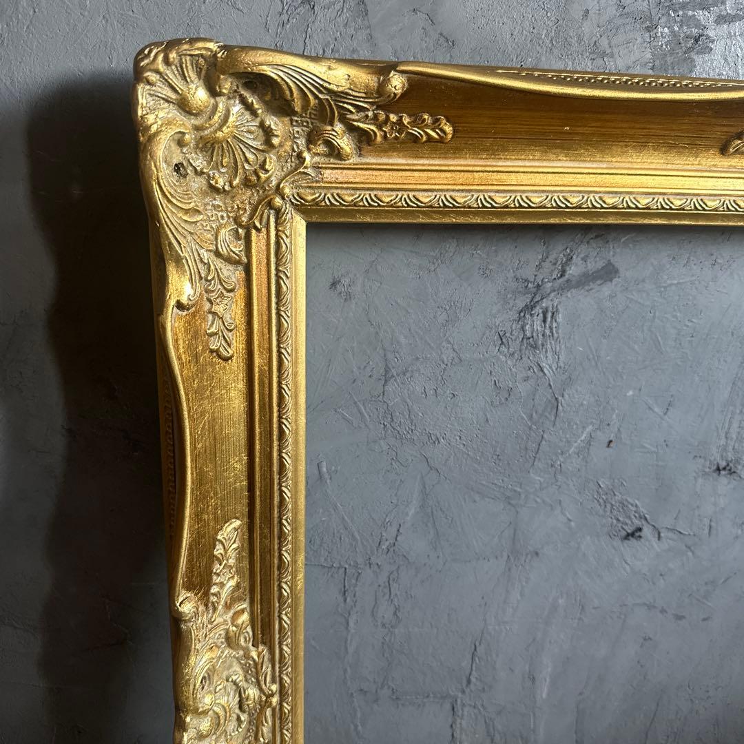 瞬間的お値下げ‼️ゴールド アンティークフレーム 大きめ‼️ディスプレイなどに❣️
