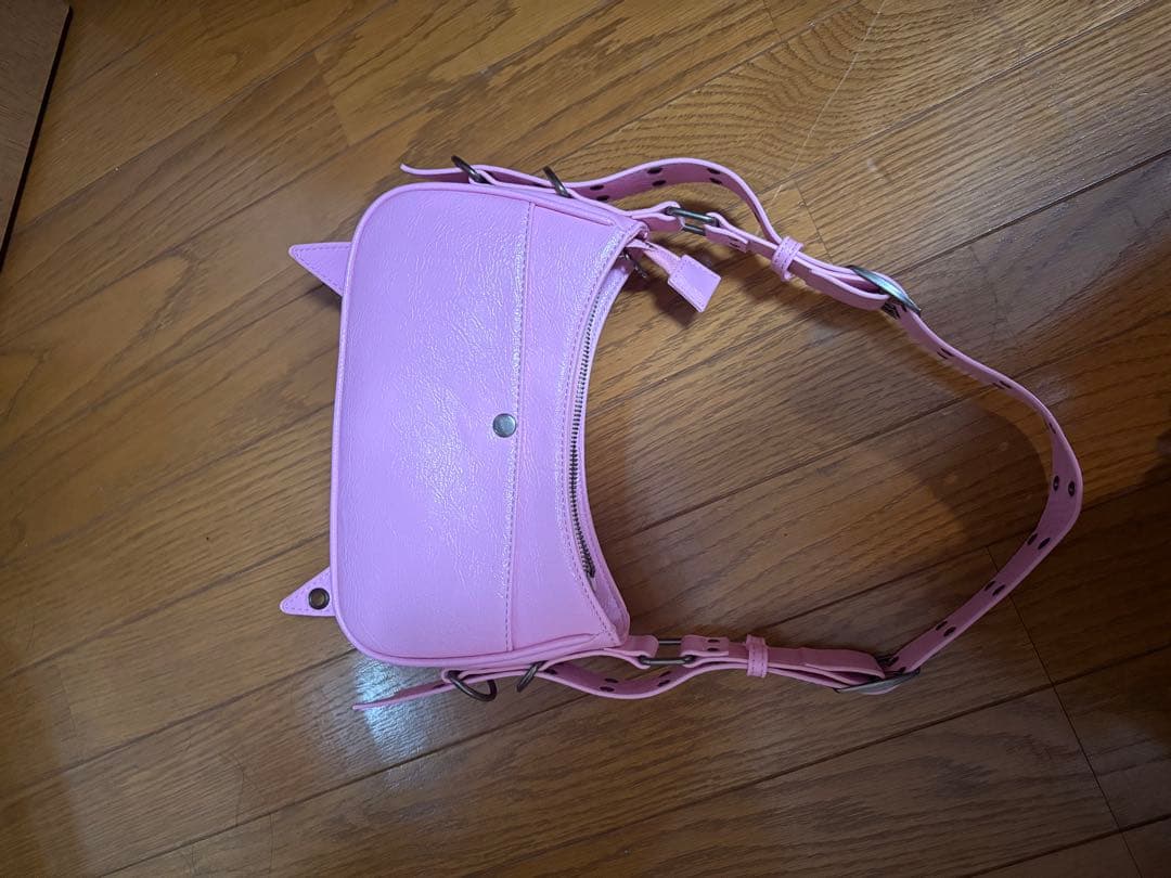 CFIERCE リボン　ショルダーバッグ　ピンク　newjeans xg