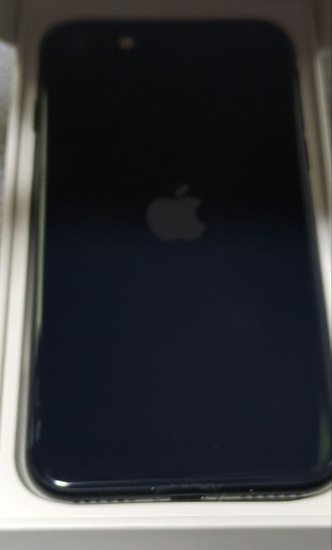 iPhone SE 128GB(第3世代) ブラック SIMフリー