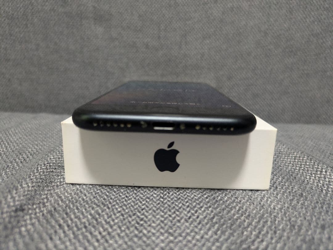 iPhone SE 128GB(第3世代) ブラック SIMフリー