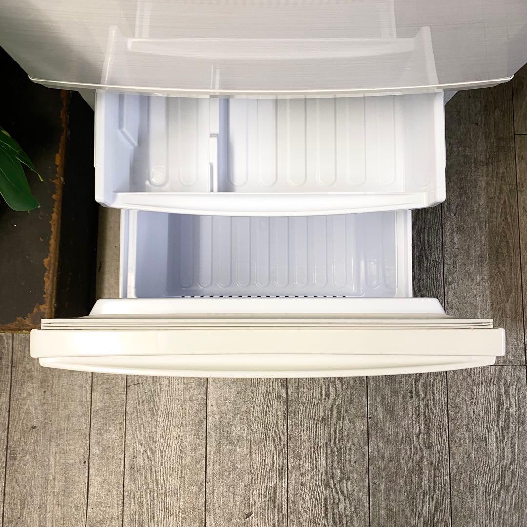 設置場所を選ばない、どっちも付け替えドア！ 一人暮らし！冷凍冷蔵庫137L