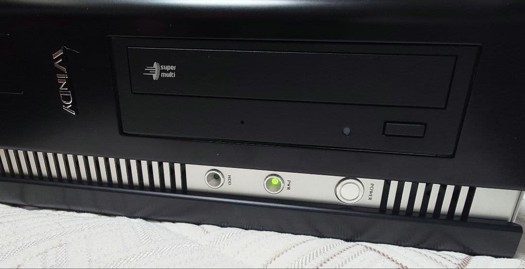 送料込み　WinDy 星野金属 スリムPCケース ALTIUM FC200