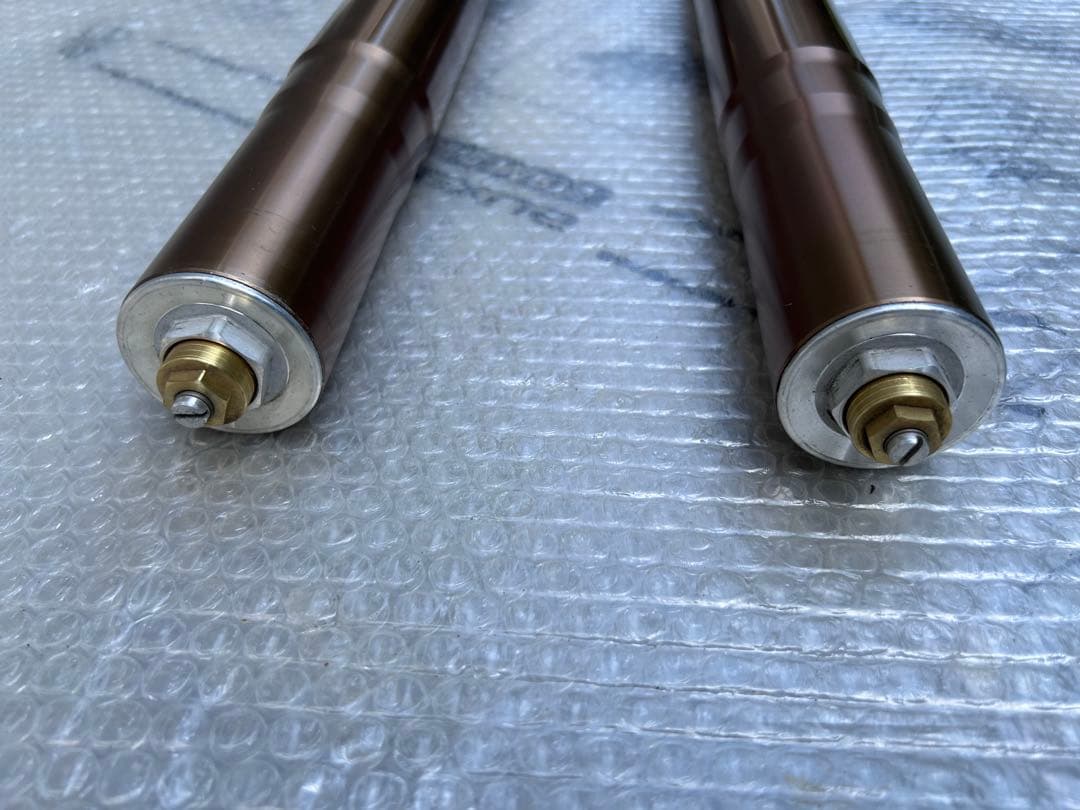 スズキ　GSX1300R ハヤブサ　フロントフォーク