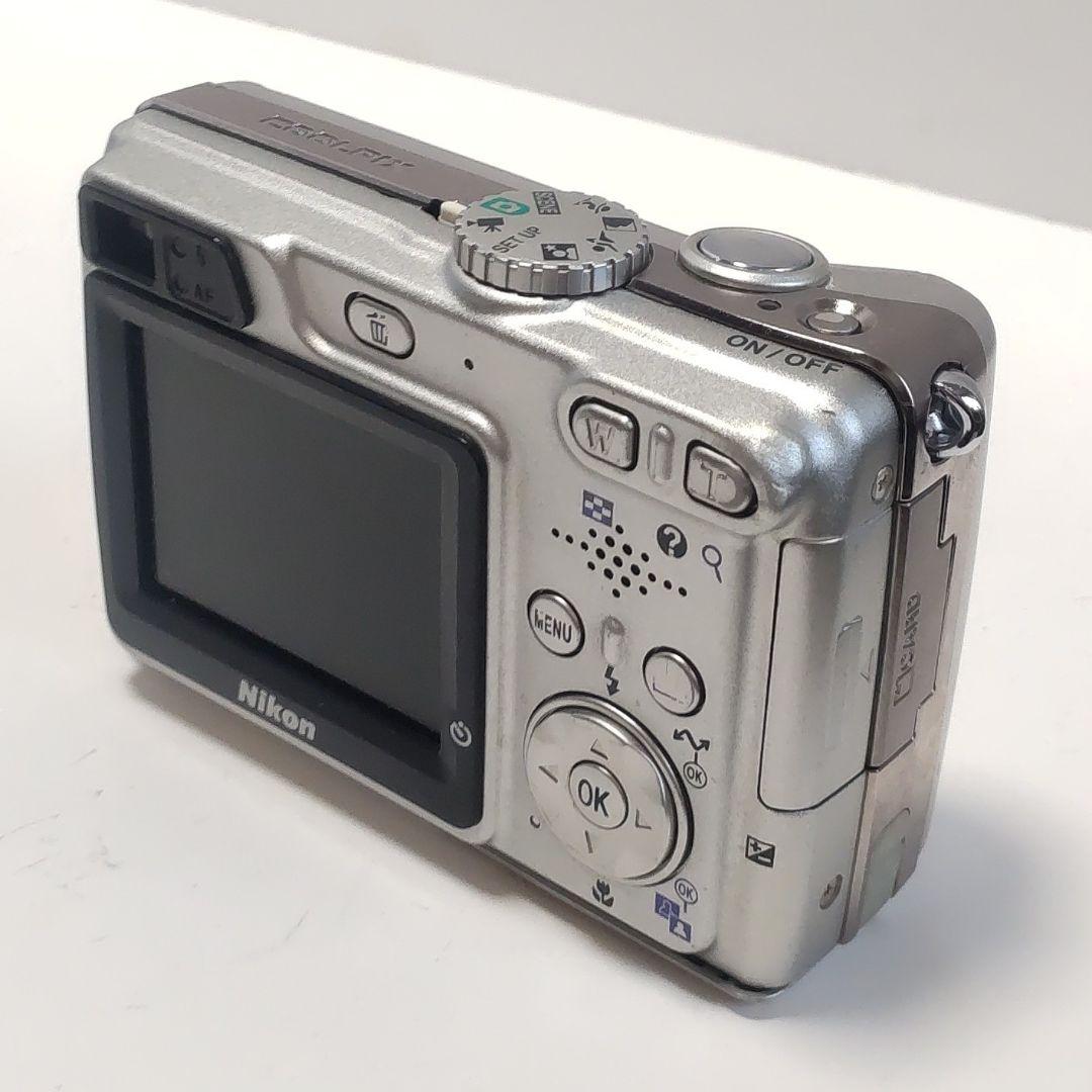 動作確認済み ニコン COOLPIX 7900 オールドコンデジ デジカメ