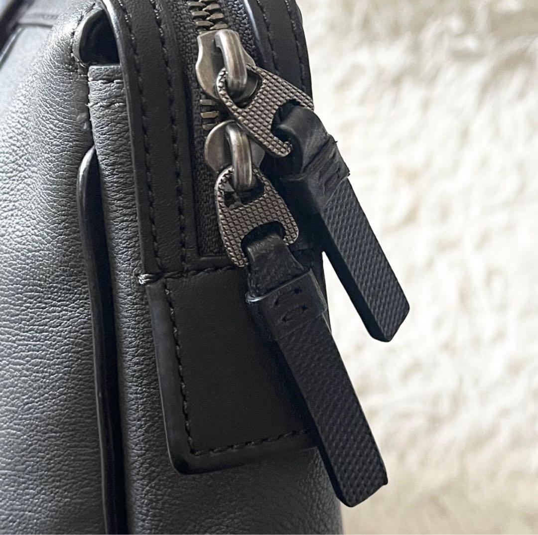 TUMI ビジネスバッグ ブラック レザー