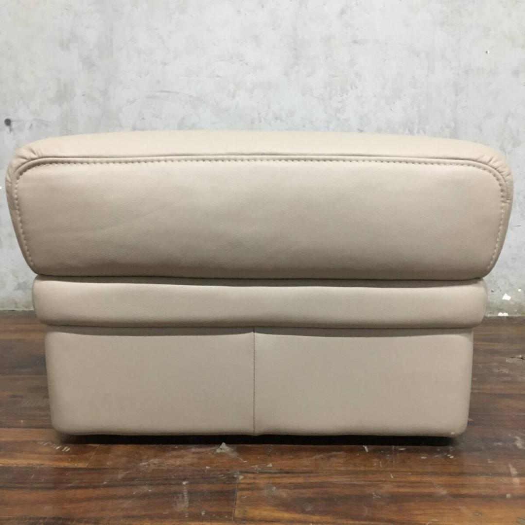 himolla ヒモラ オットマン 本革 総本革 トーブ色 ベージュ IDC大塚