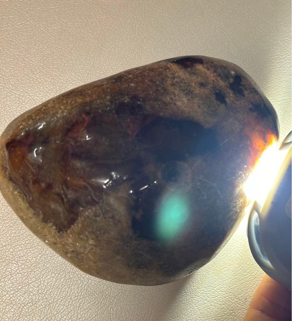 天然石　翡翠 原石 627g