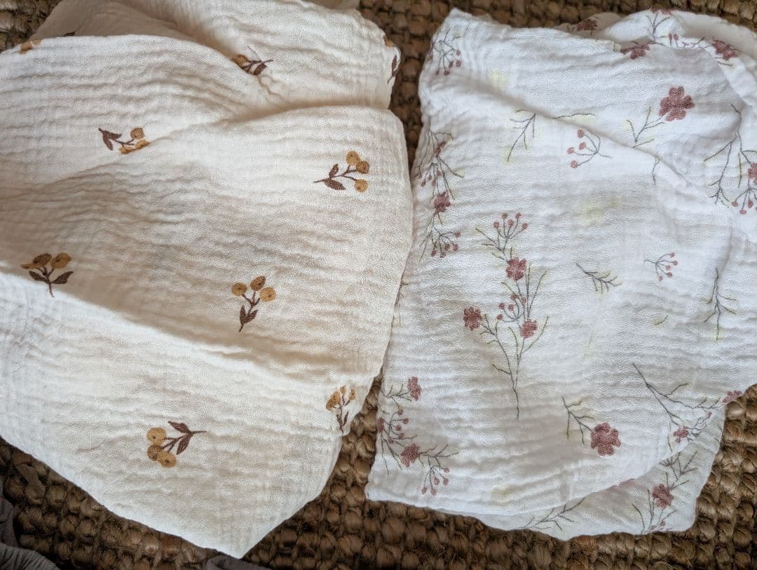 ベビーベッド グレー キャスター付きHZDMJ