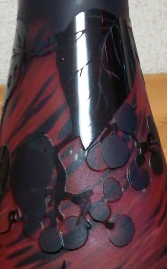 大川恵司作　彫刻　硝子　花図　花入　共箱　栞付　花瓶