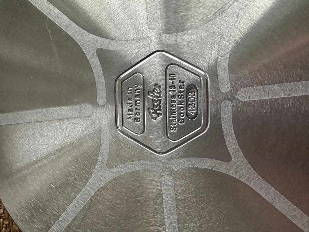 フィスラー オリジナルプロフィ 24cm ドイツ製 クックスター　サーブパン