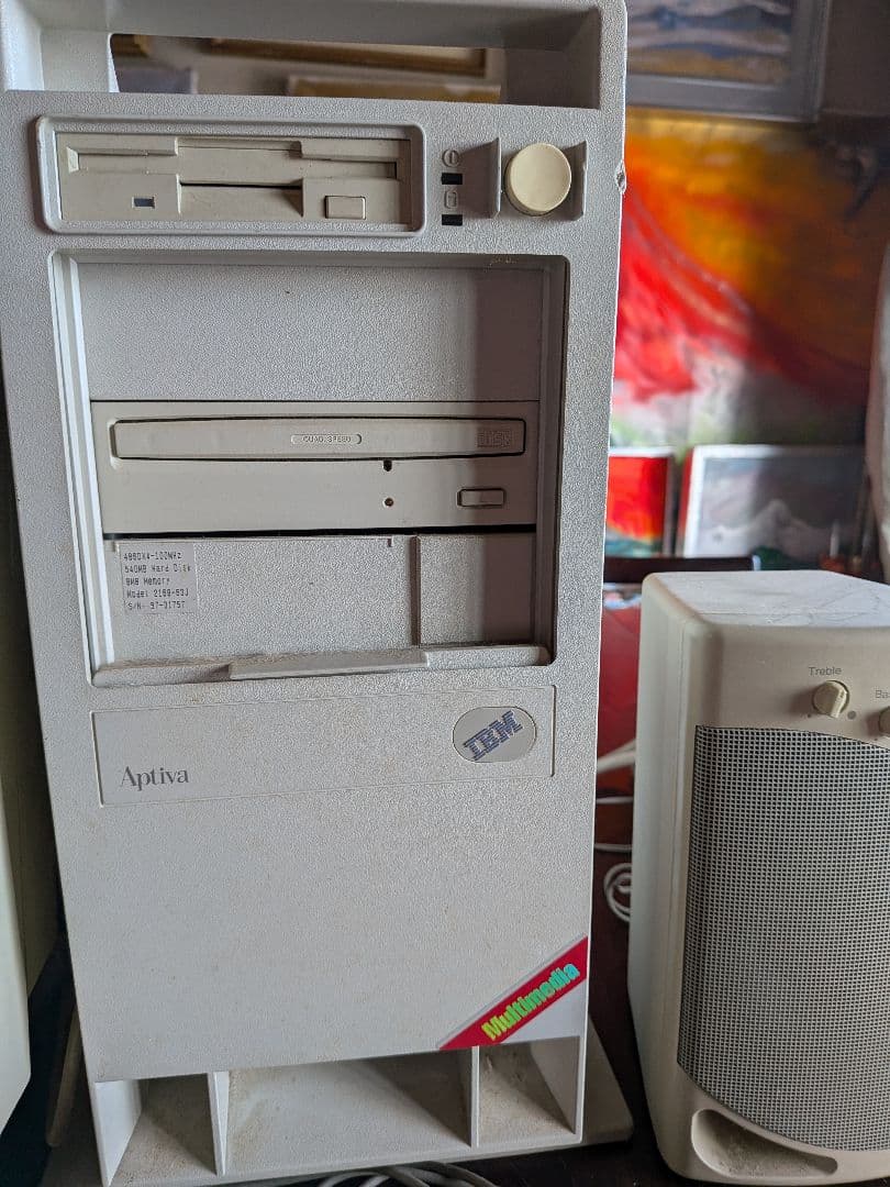 IBM Aptiva デスクトップPC 15インチモニター