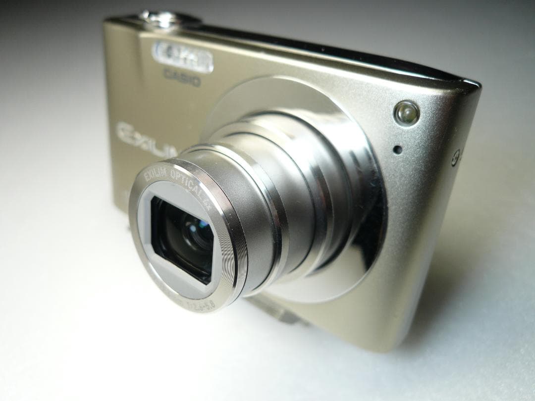 CASIO★EX-Z100⭕️安心の実働品❤️美しい★1010万画素★光学4倍