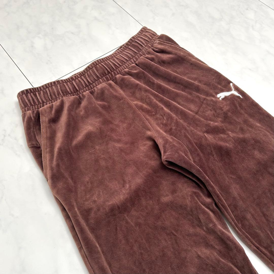 【人気カラー】PUMA セットアップ　ベロア　ロゴ刺繍　ブラウン　美品