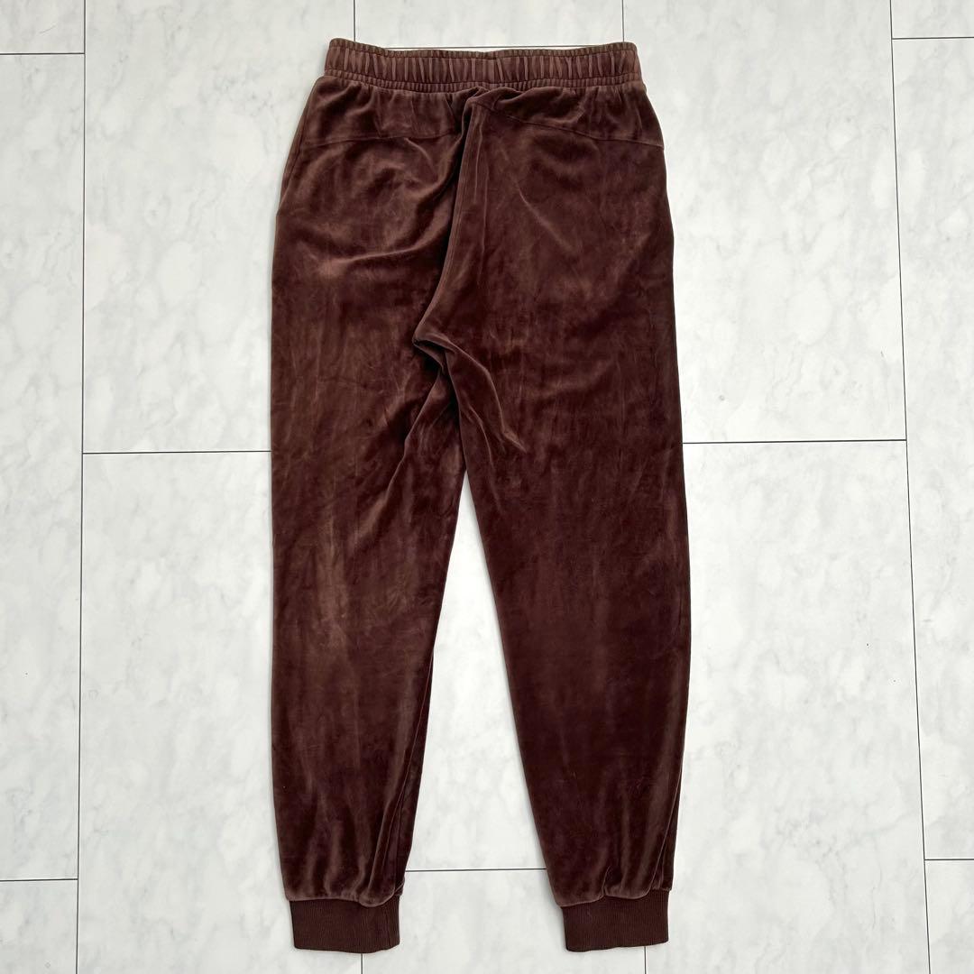 【人気カラー】PUMA セットアップ　ベロア　ロゴ刺繍　ブラウン　美品