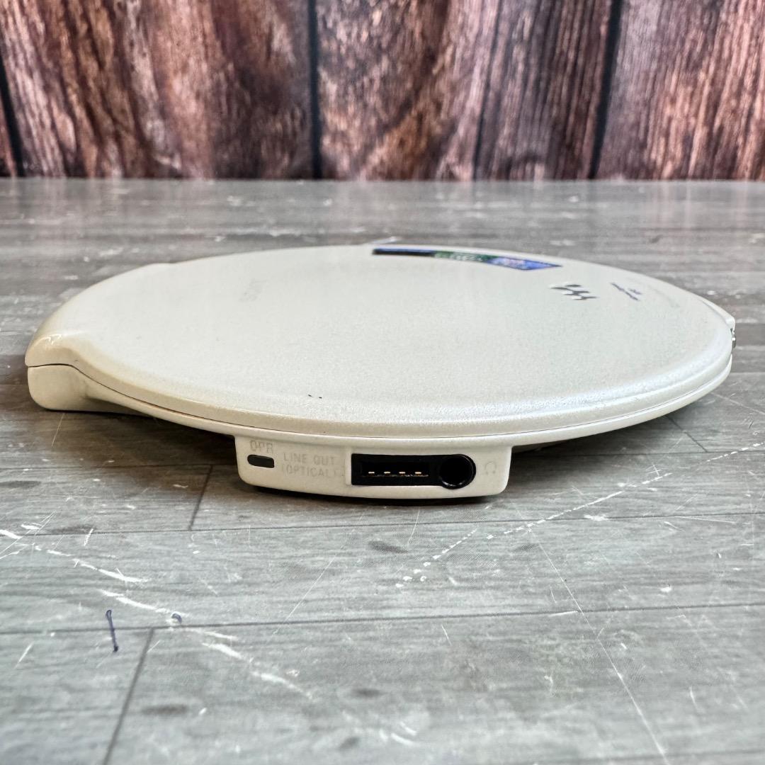 SONY ソニー CDウォークマン D-NE20 2007年製 動作品