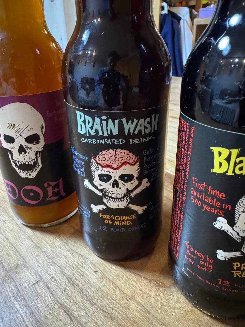 Brain Wash 炭酸飲料セット 4本(飲めません)