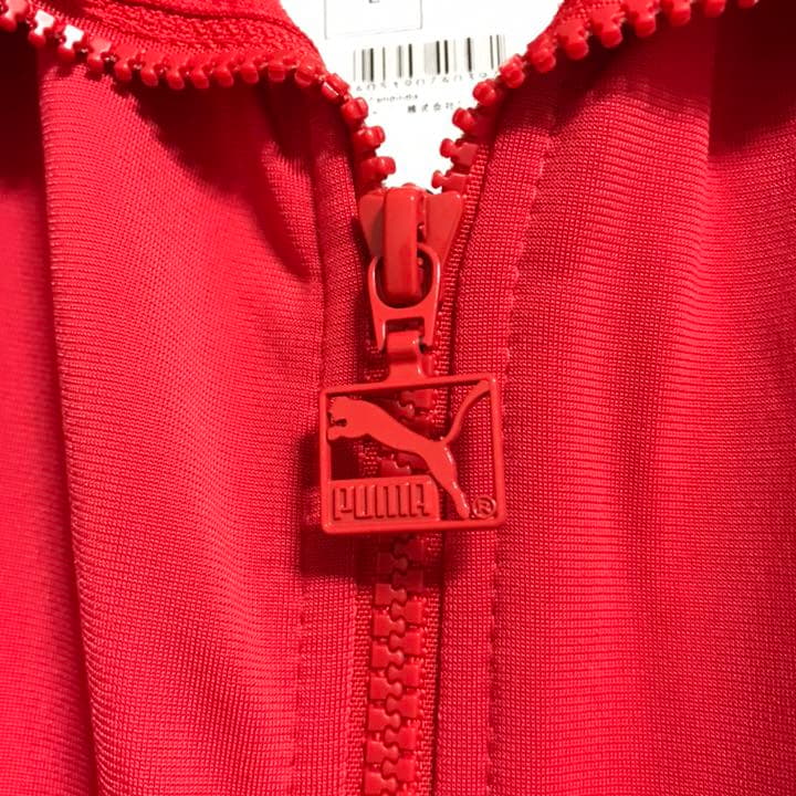 新品PUMA FOOTBALL ARCHIVES トラックジャケット スペイン